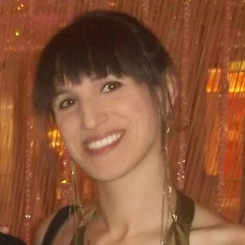 Meet your Posher, Miryam